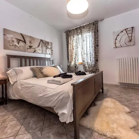 Casa Letizia Διαμέρισμα Ponsacco